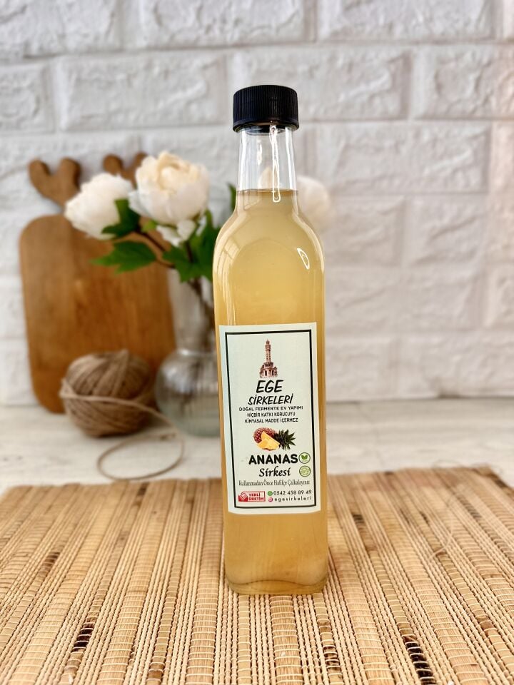 Ananas Sirkesi